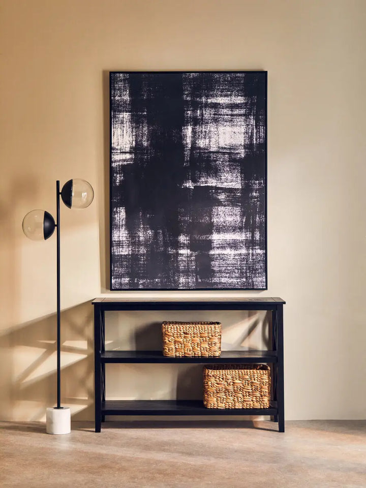 Essenza Monochrome Artwork